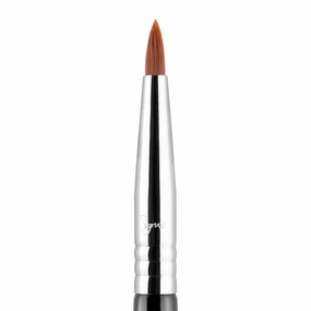 E05 Eyeliner Brush - Classic