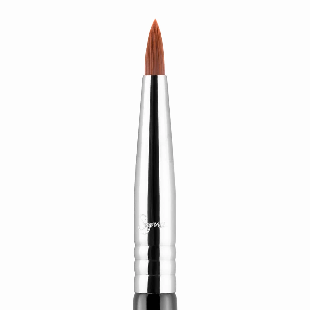 E05 Eyeliner Brush - Classic