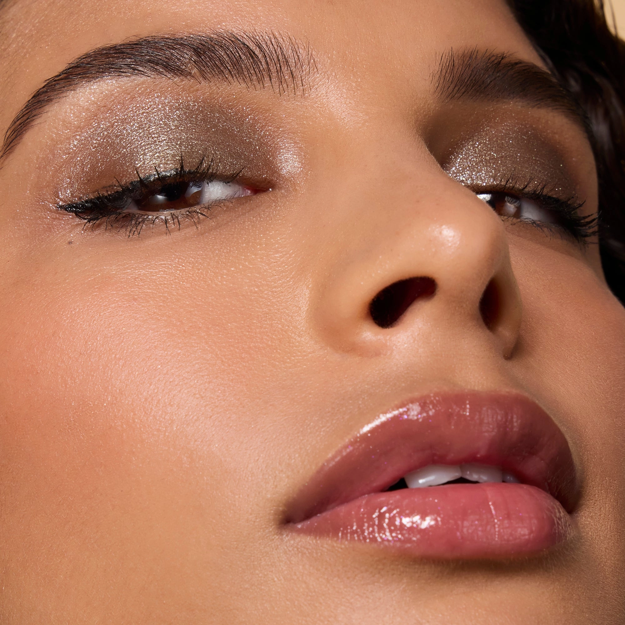 Fine as Fleck Glitter Eyeshadow