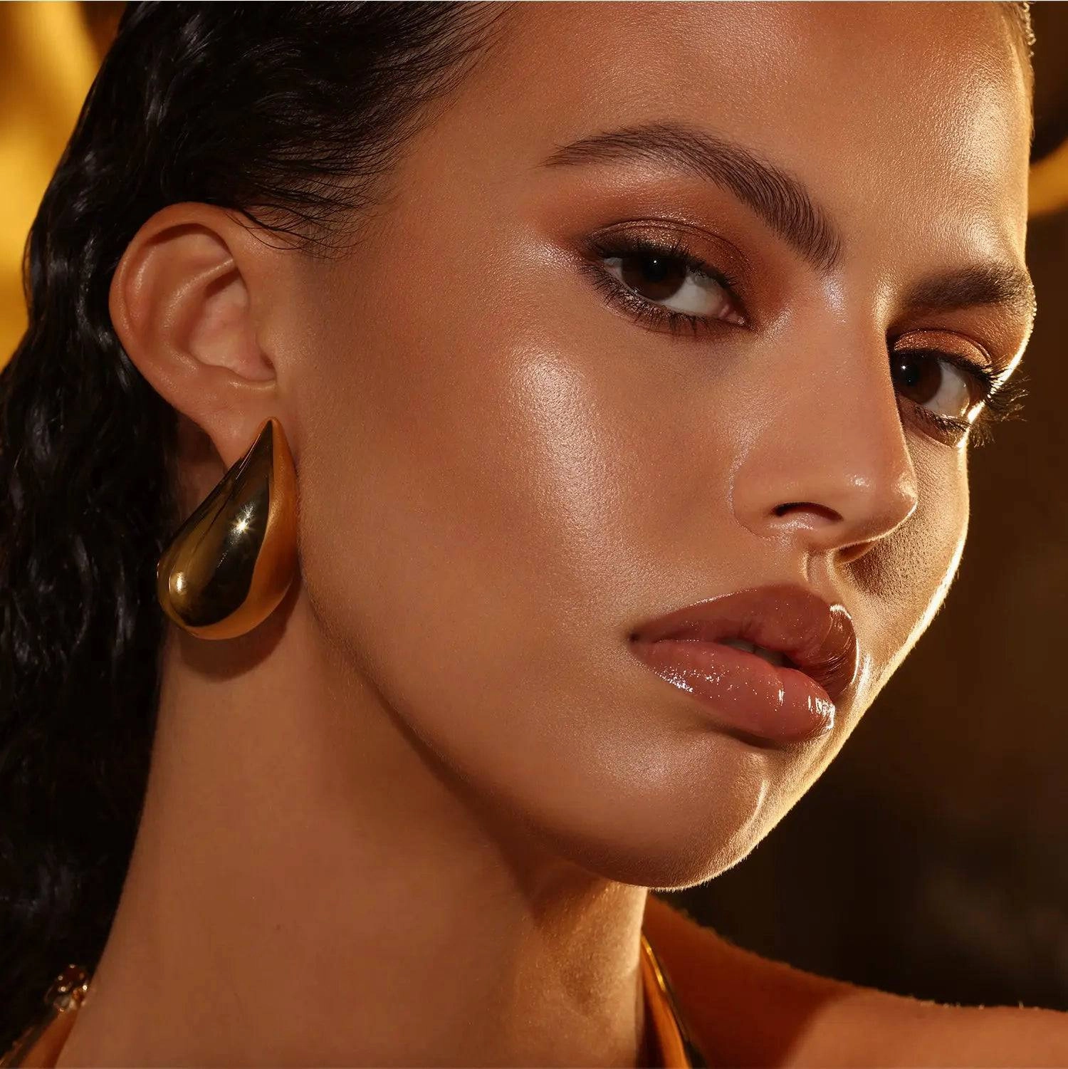 GOLDEN HIGHLIGHTER TRIO