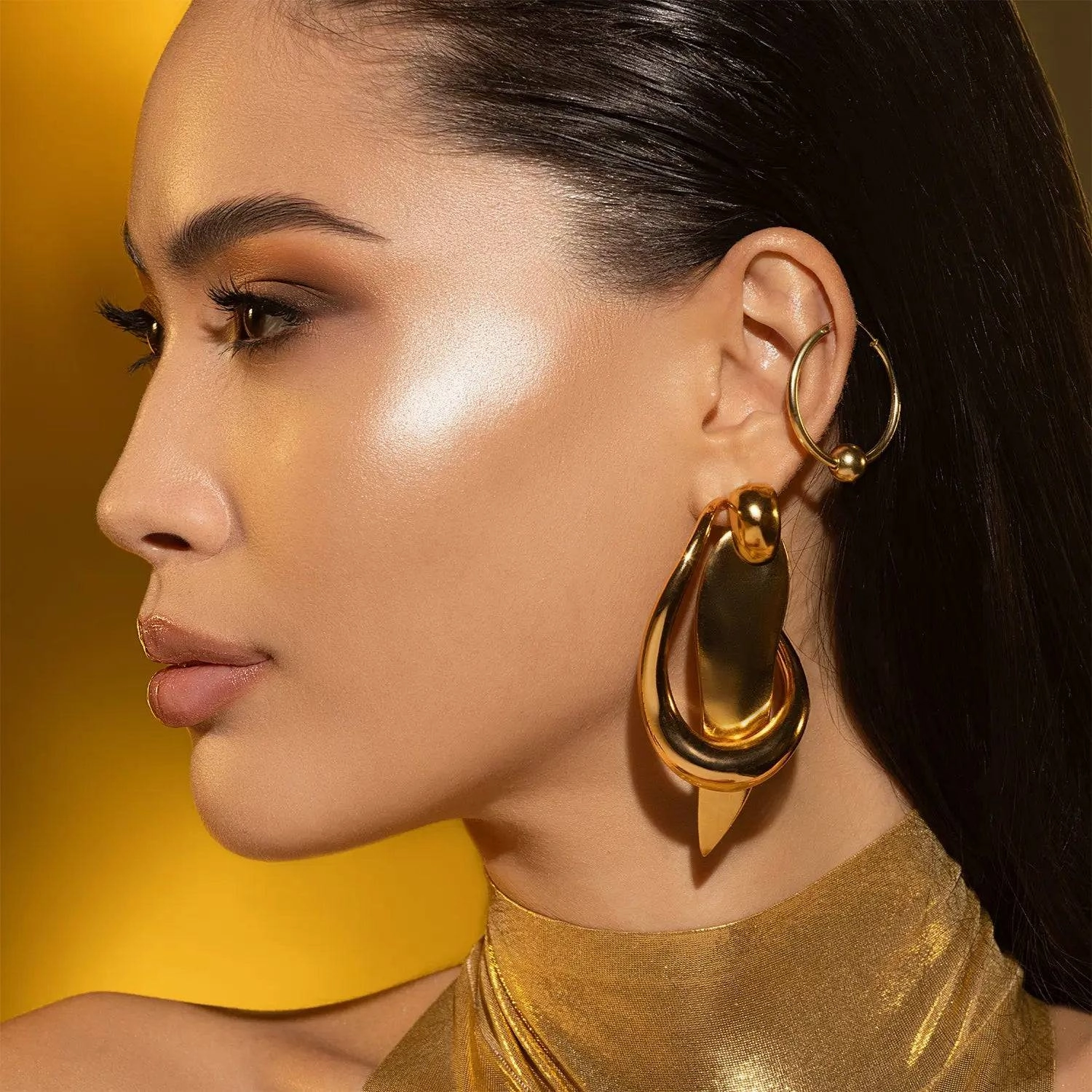 GOLDEN HIGHLIGHTER TRIO