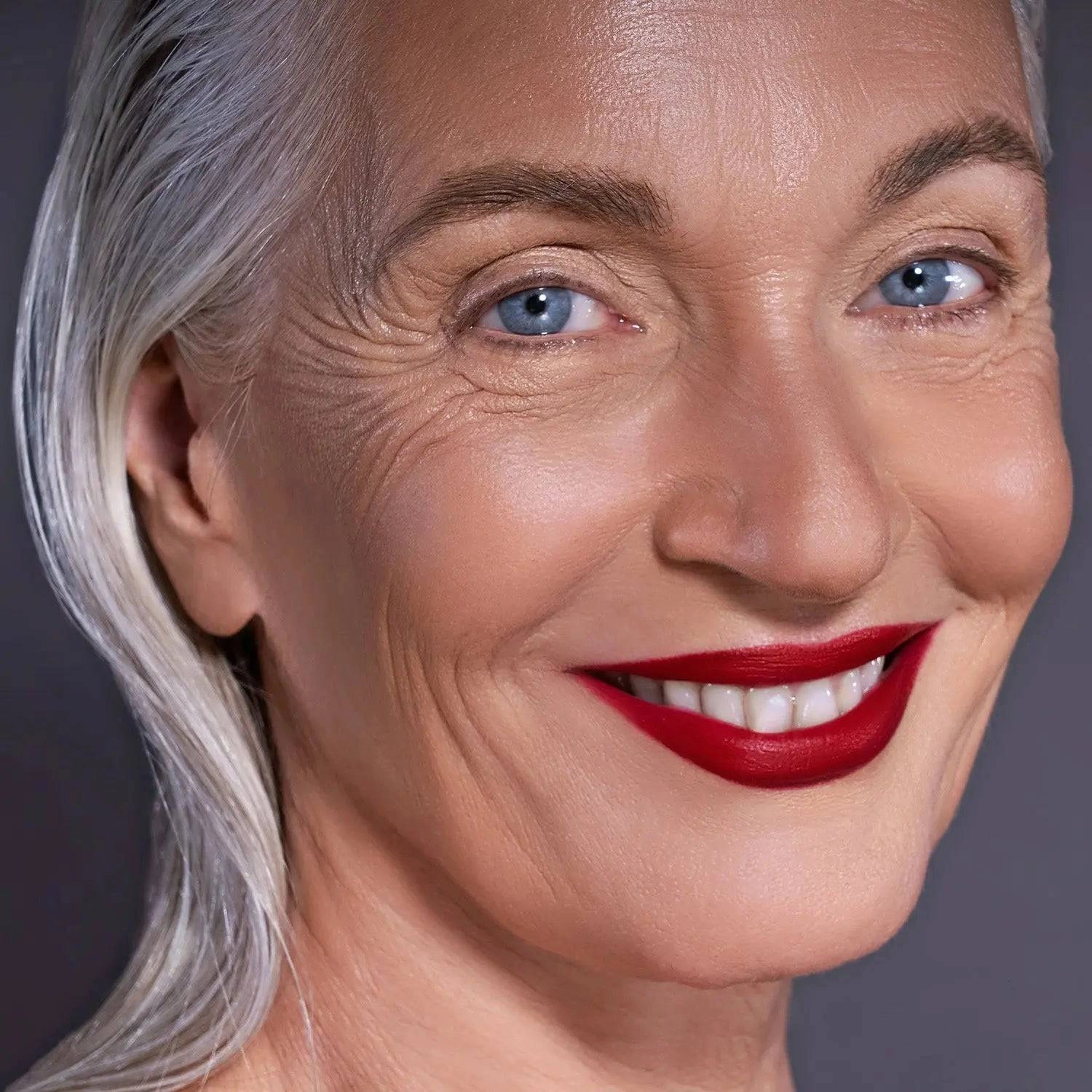 I NEED A ROUGE LIP STYLETTO