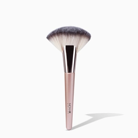Jumbo Fan Brush
