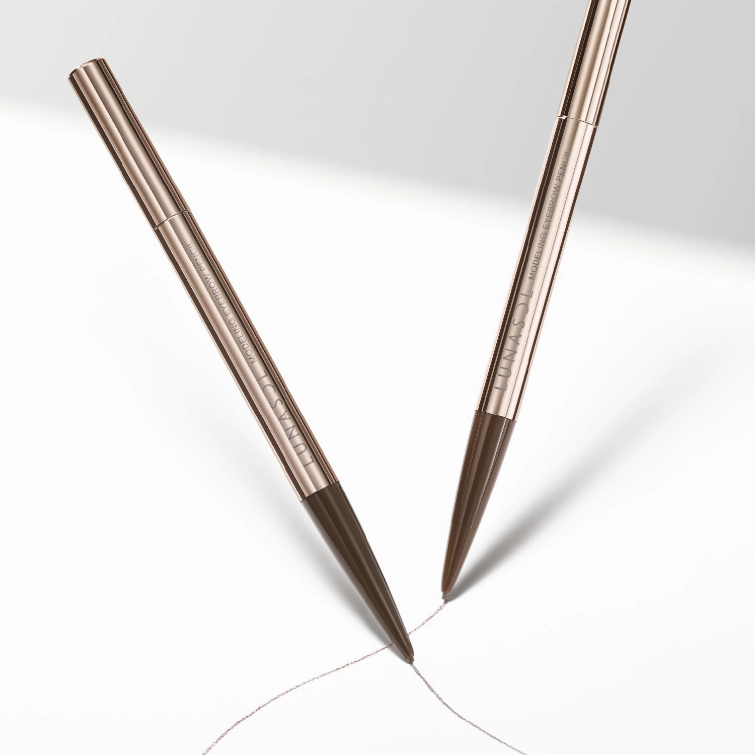 LUNASOL Modeling Eyebrow Pencil