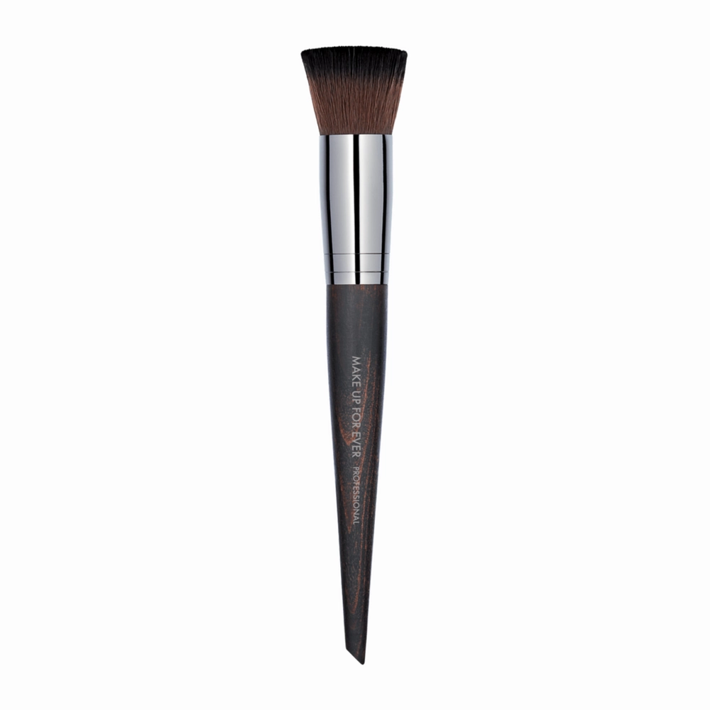 Make Up For Ever Buffer Blush Brush 154