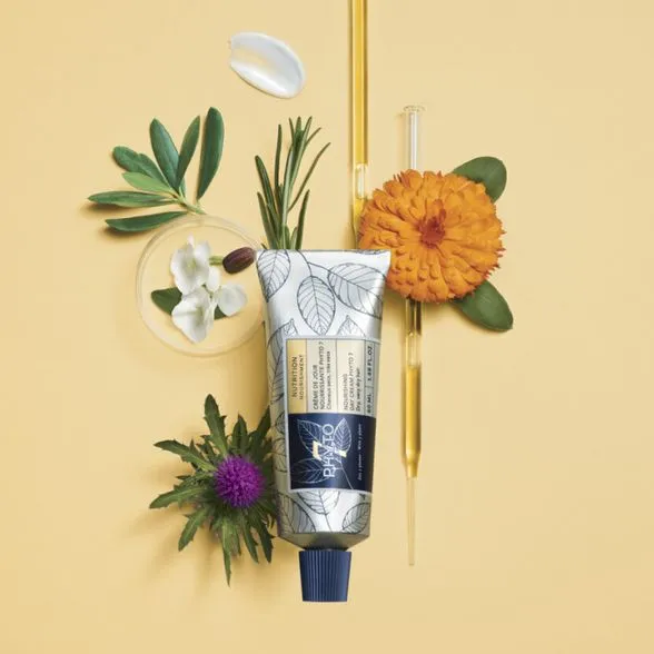 Nourishing Day Cream With 7 Plants